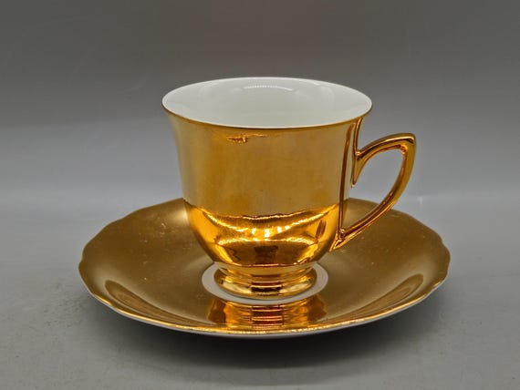 1930s Rudolf Kampf Grünlas Czechoslovakia Gilded Porcelain Cup