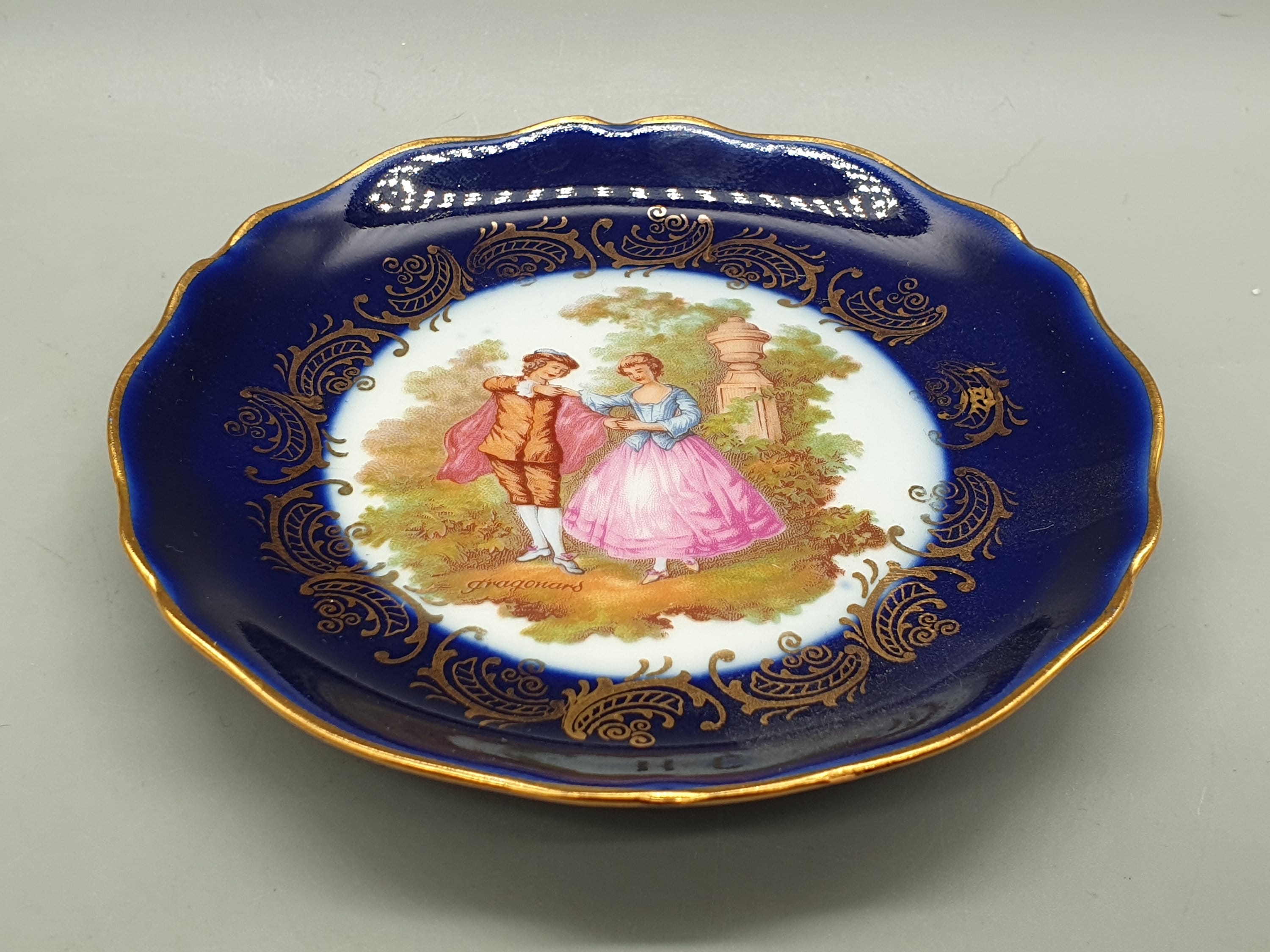1950s Limoges France Saucer Plate With Gold Decorations & Motif