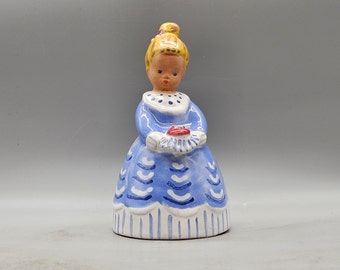 Statuetta in ceramica scandinava vintage di una donna / ceramica scandinava vintage