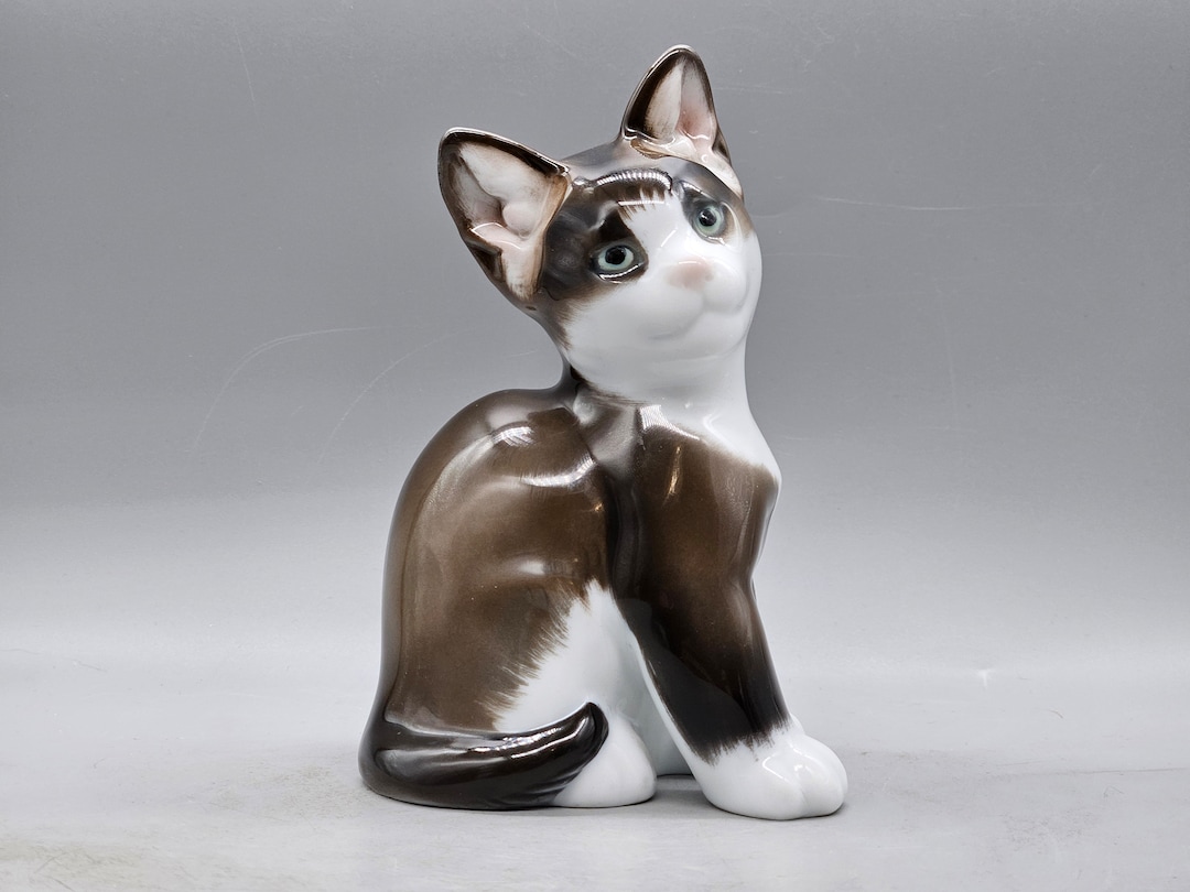 WEST GERMANY ヴィンテージブローチ CAT ポーセリン/磁器 刻印