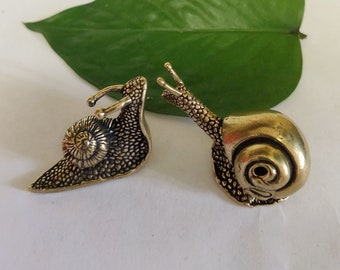 Get 2pcs Handmade Brass Tea Pet snail Sculpture / Home Table Craft Ornament