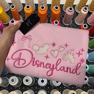 Besticktes Disneyland Sweatshirt im Coquette Style