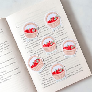 Strawberry Basket Sticker | Cute Strawberries Sticker | Picnic Basket Sticker | Cottagecore Sticker | Water Bottle Laptop Phone Decal