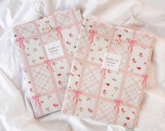 Pink Flowers and Bows Book Sleeve | Cotton Book Sleeve | Quilted Book Pouch | Cotton Book Case | Quilted Handmade Pouch