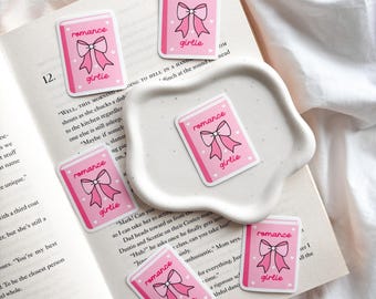 Pegatina de libro de romance femenino / Pegatina de libro lindo / Pegatina de vinilo / Calcomanía para botella de agua, portátil, teléfono / Pegatina de libro