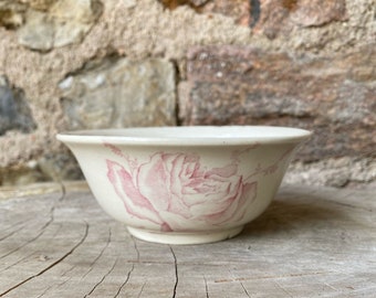 Lovely small bowl from Longchamp model 'Rosa' in pink