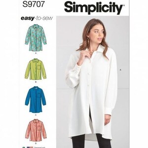 Puede incluir: Sobre de patrón de costura Simplicity S9707 easy-to-sew con un diseño de camisa de manga larga con botones. La portada muestra cuatro variaciones de la camisa en estampado floral, verde lima, azul y rayas rojas, junto a una versión blanca.