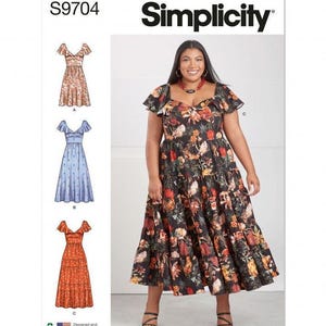 以下が含まれることがあります： Simplicityの型紙S9704。フリル袖とハートネックラインが特徴のティアードミディ丈ドレス。型紙には、花柄、無地のブルー、無地のオレンジの3つのバリエーションが含まれており、すべてフィット感のあるボディスが特徴です。