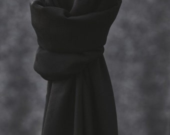 Tela de sarga Tencel Lyocell de drapeado liso - Patrón liso negro - OEKO-TEX - Ancho 155 cm / 62 " - por metro