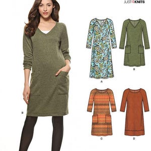 Pode incluir: Molde New Look 6298 para um vestido de malha com mangas compridas, decote em V ou redondo e dois bolsos frontais. O molde inclui quatro variações: uma estampa floral, um verde-oliva sólido, um padrão de listras horizontais e cor ferrugem.