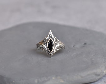 Genuine Black Onyx Ring* Black stone Ring* 925 Sterling silver Ring* Onyx Ring for women* Statement Ring* Gemstone Ring* Unique gift for her