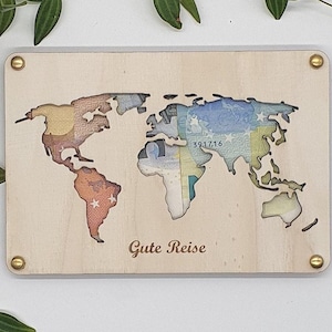 Personalisierte Weltkarte aus Holz mit Gravur Gute Reise – Geldgeschenk