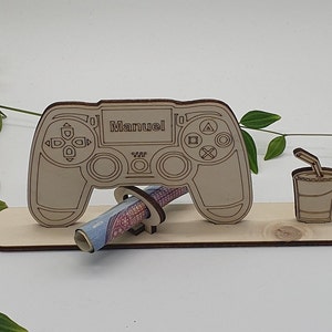 Geldgeschenk personalisierbar aus Holz für Zocker / Gamer