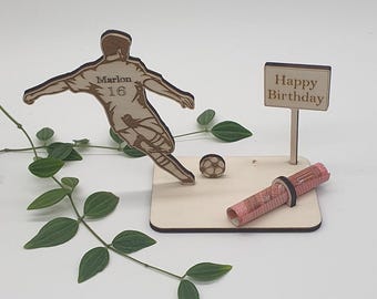 Football player as a cash gift for all football fans | Personalized wooden gift idea for all football lovers | for giving as a present