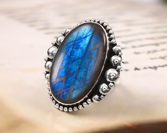 Natural Labradorite Ring, 925 Sterling Silver Oval Gemstone Ring, Handmade Boho Jewelry