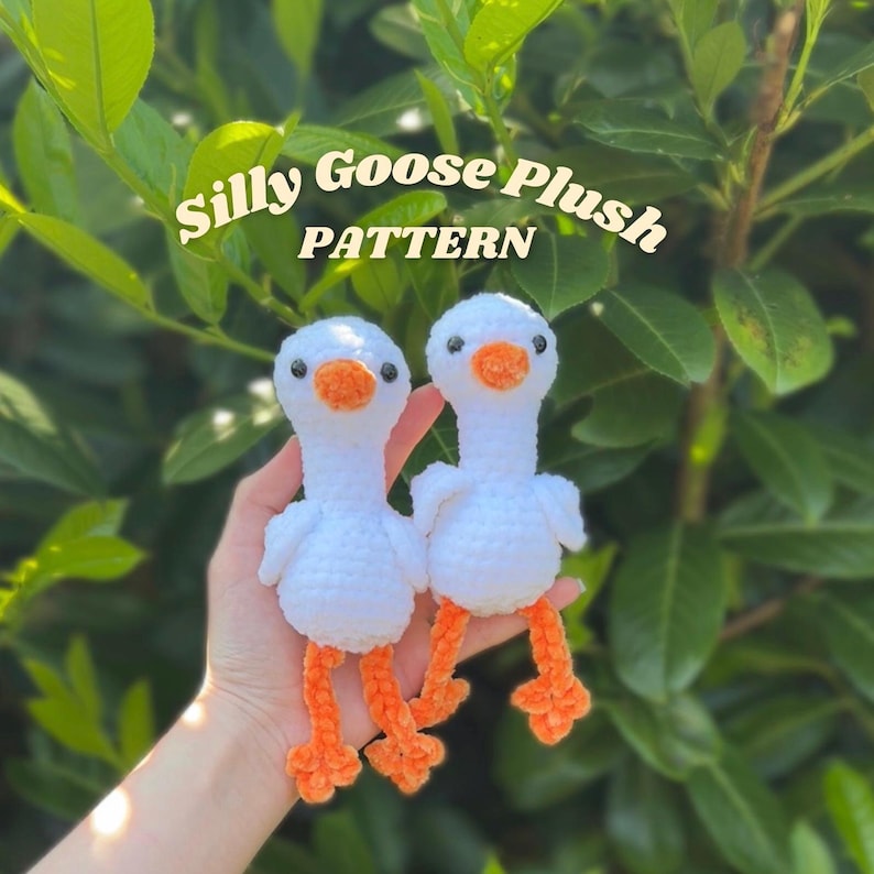 Gehaakt PATROON van amigurumi-dwaze gans afbeelding 1