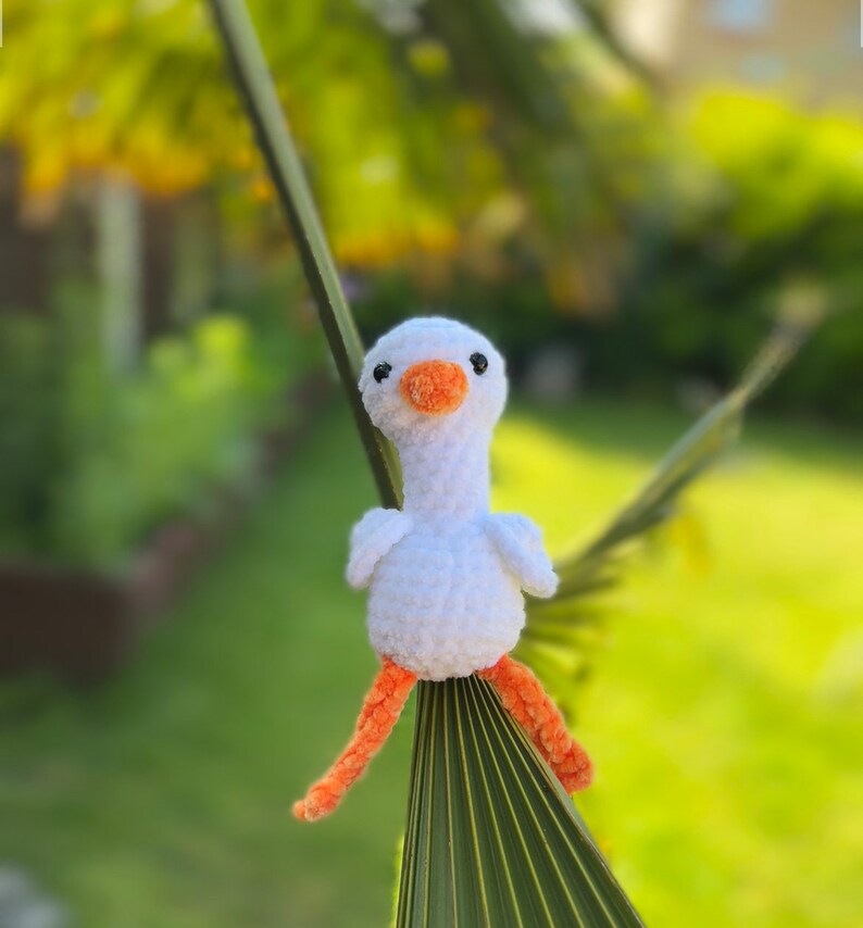 Gehaakt PATROON van amigurumi-dwaze gans afbeelding 2
