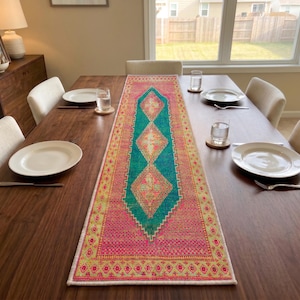 Magenta-groene Aztec tafelloper | Decoratie voor halconsole | Diamanten dressoirsjaal