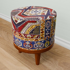 Reposapiés gótico, Banco de diseño oriental, Puf a medida, Asiento de banco de madera, Taburete para chimenea, Reposapiés con macetero, Organizador otomano, 264-01