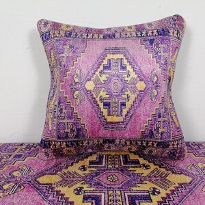 beddengoeddepot, boho kussensloop, paars sierkussen, pastelkleurige kussensloop, moderne kussens, wasbaar kussen, tapijtkussenhoes, bankkussen afbeelding 1