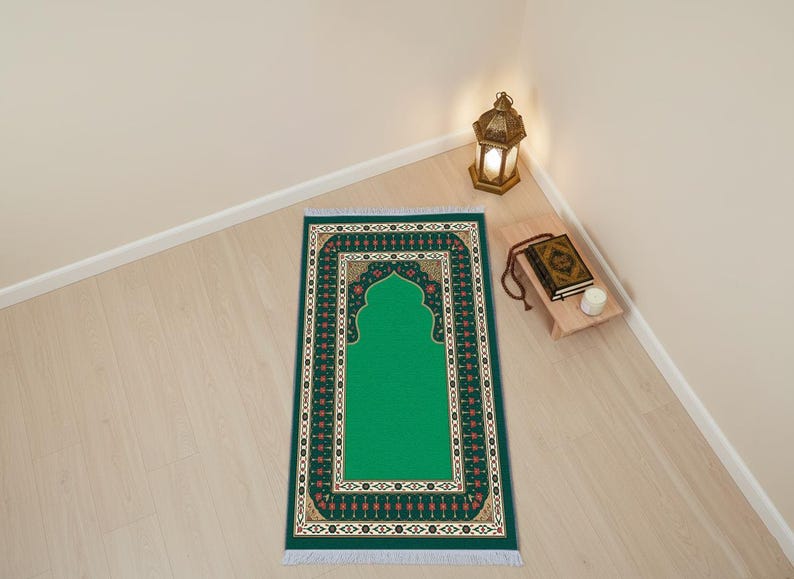 Soft Texture Prayer Mat, Ethnic Pattern Portable Salah Mat, Non-Slip Handmade Prayer Rug, Unique Islamic Gift, Elegant Sajjadah
