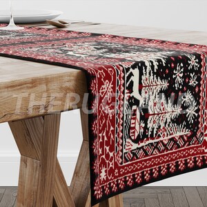 Burlap Table Scarf, Snowflake Christmas Runner, Timeless Table Mat, Botanical Christmas Cloth, Fabric Tablecloth, Captivating Console Runner