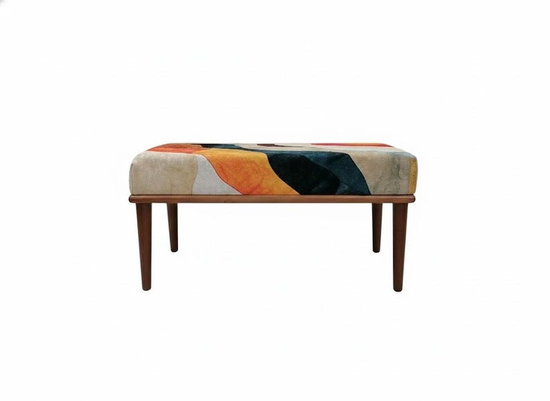 This hallway bench features a stylish upholstered design that works beautifully in kitchens, entryways, or modern farmhouse homes. Its boho-inspired look and sturdy structure provide an elegant extra seat, making it a versatile accent bench for both practical use and home decoration.