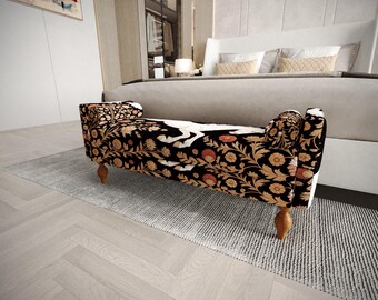 Banco negro con estampado floral ecuestre / Asiento para dormitorio principal / Sofá de dos plazas de estilo Dark Academia