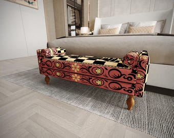 Koraalzwart geblokte bank | Woonkamer Leeshoek | Loveseat met kitschmotief