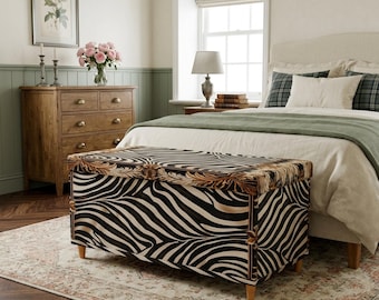 Zebra design bench, Storage organizer, Trunk for bedroom, Cute ottoman bench, Long lasting bench, Decorative furniture, Nomadic bench, M-168