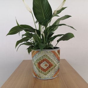 Koszyk ręcznie robiony, Koszyk z wzorem kilim, Koszyk tkany, Koszyk boho, Koszyk z etnicznym wzorem, Koszyk do przechowywania, Kosz na pranie, Osłona na doniczkę