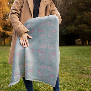 TV Blanket, Plush Blanket, Fleece Blanket, Single Blanket, Unique Reversible Blanket, Blankets & Throws for Couch/Beds, Fuzzy Cozy Blanket