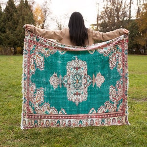 Green blanket, Handmade blanket, Soft blanket, Plush blanket, Decorative blanket, Lap blanket, Bed spread, Boho blanket, Rugland 114-01
