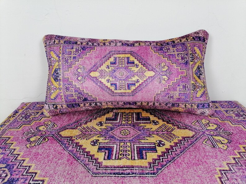 beddengoeddepot, boho kussensloop, paars sierkussen, pastelkleurige kussensloop, moderne kussens, wasbaar kussen, tapijtkussenhoes, bankkussen afbeelding 3