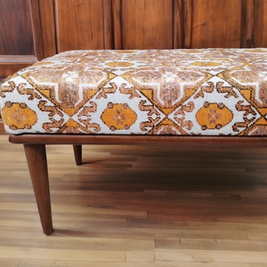 Living room furniture, Upholstered bench, Accent bench, Piano bench, Ottoman bench, Hallway bench, Footstool bench, Wood work bench,  291-02