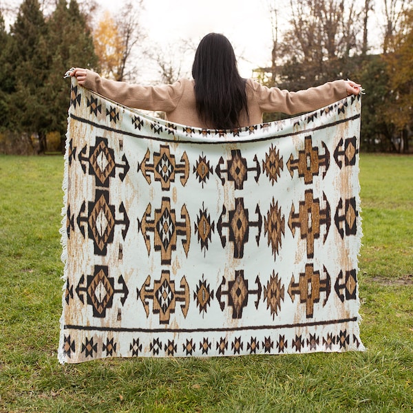 Ethnic blanket, Soft textured blanket, Throw blanket, Furry blanket, Plush blanket, Fleece blanket, Bedspread blanket, Aztec blanket,