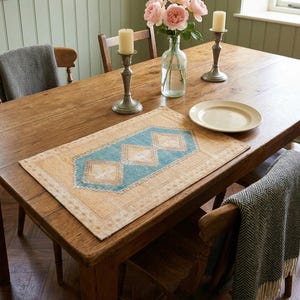 Placemats met geometrische print in oranje en blauw | Casual tafelbeschermers voor het hele gezin | Tafellinnen in Zuidwest-Amerikaanse stijl