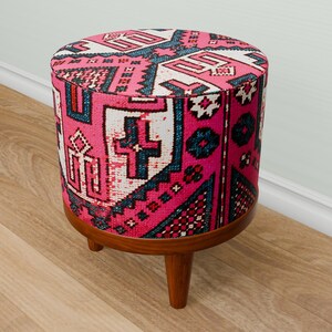 Vibrant pink bench, Doorway seating, Window front stool, Round french table, Ottoman organizer, Make up pouf, Vanity round seat, 280-02