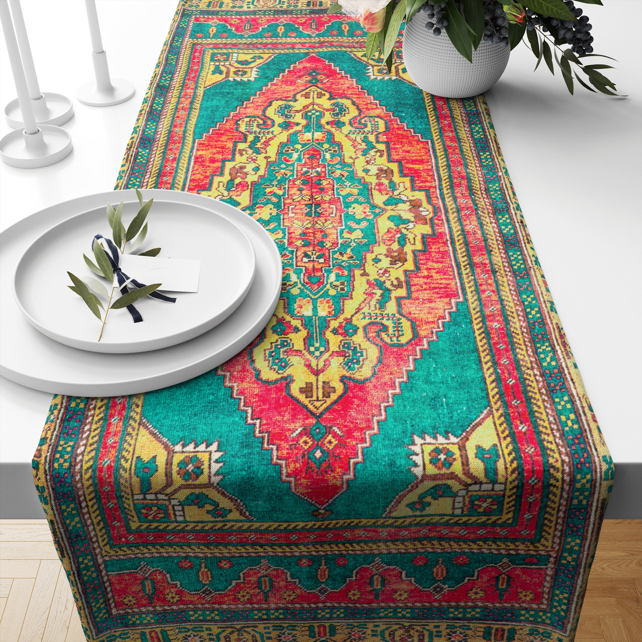 * vintage runner ୨୧ 聖ルチア * テーブルランナー クロス Artisan Table Runner, Antique Look Runner, Celebration