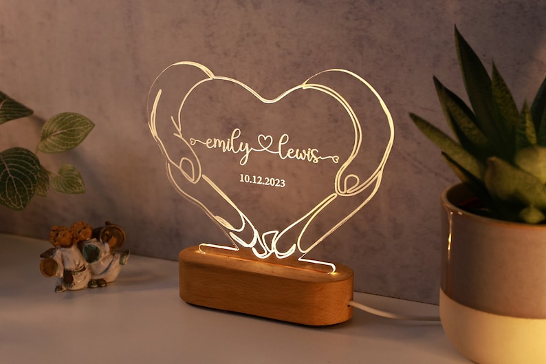 Personalisiertes Nachtlicht für Paare, Romantische Paar Geschenke, personalisiertes Valentinstag Geschenk, personalisierte Namen & Datum, Jubiläumsgeschenke Bild 1