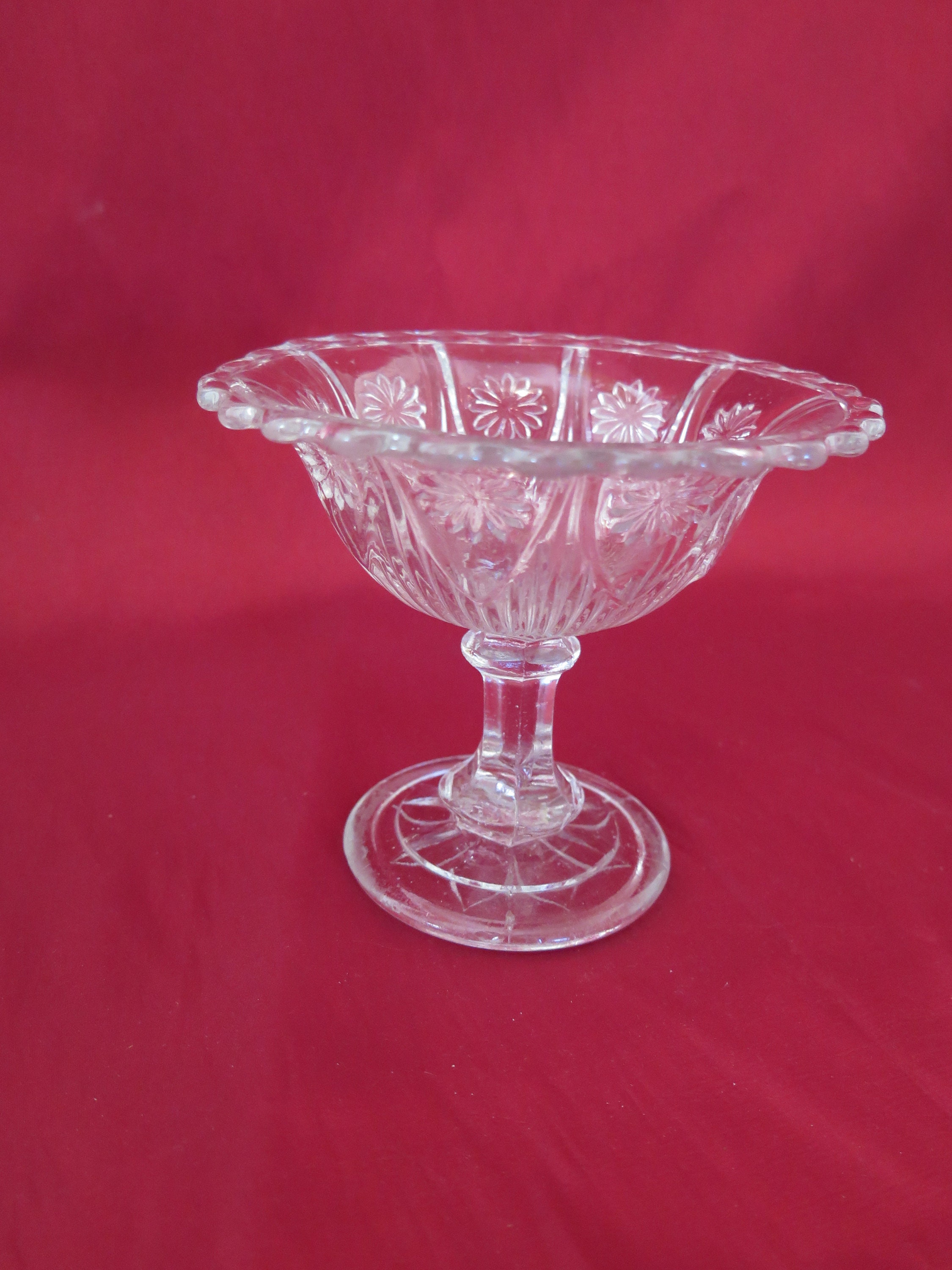 Vintage Glass Bowl on Foot. Suger Bowl Candy Bowl From 1940s Etsy