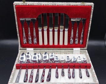 A Set of Stainless Chromium Plate Sheffield England Cutlery, 6 knifes, forks, soup spoon and tea spoon in a box from the 50-60s