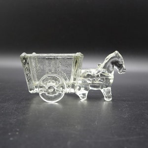Vintage Cler Glas Pferd mit Karrenwagen. Klarglas-Bonbonniere/Schale aus den 1940er-60er Jahren