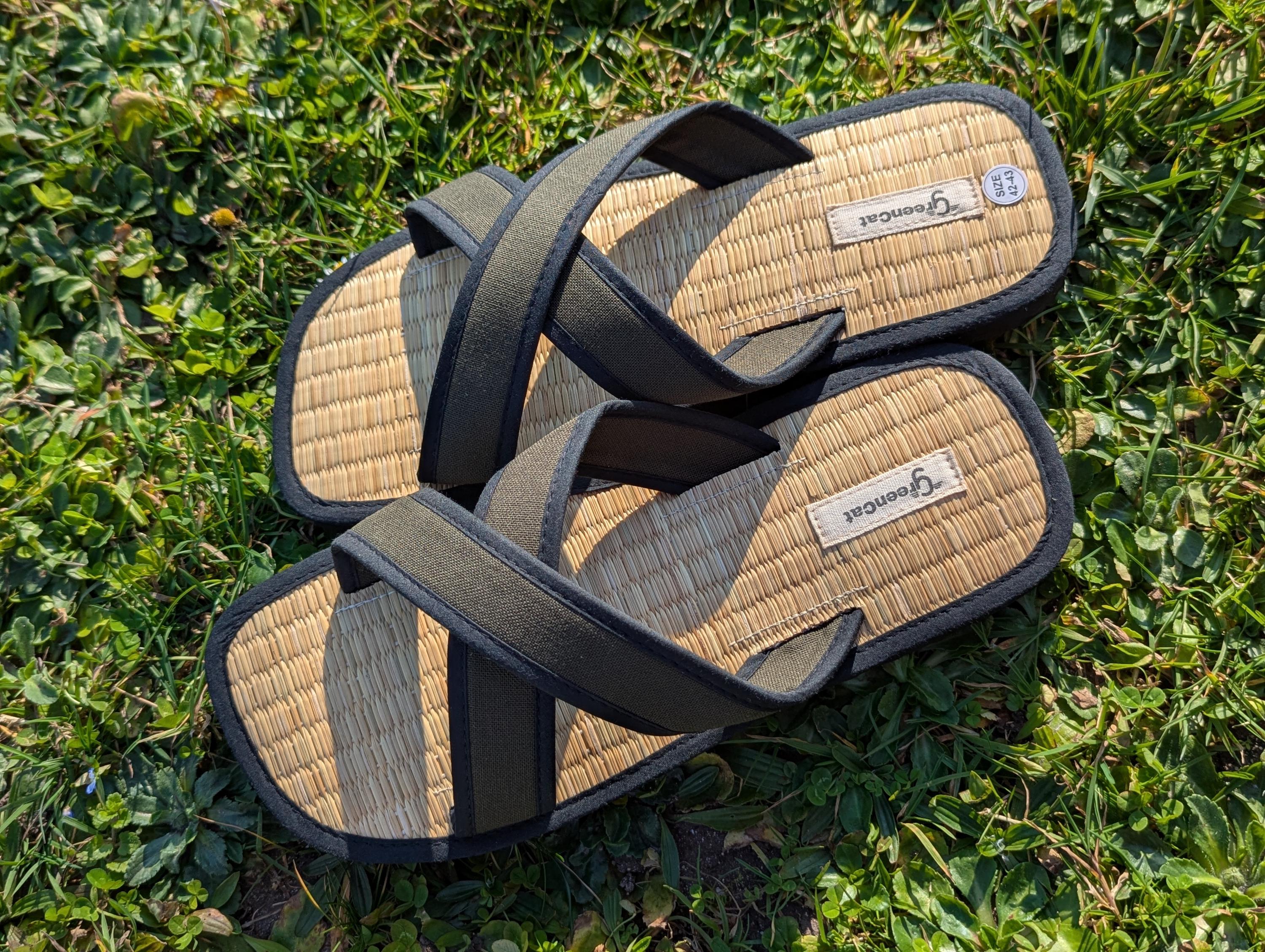 Linen Seagrass Slippers: Cinnamon Aroma, Sashiko Embroidery