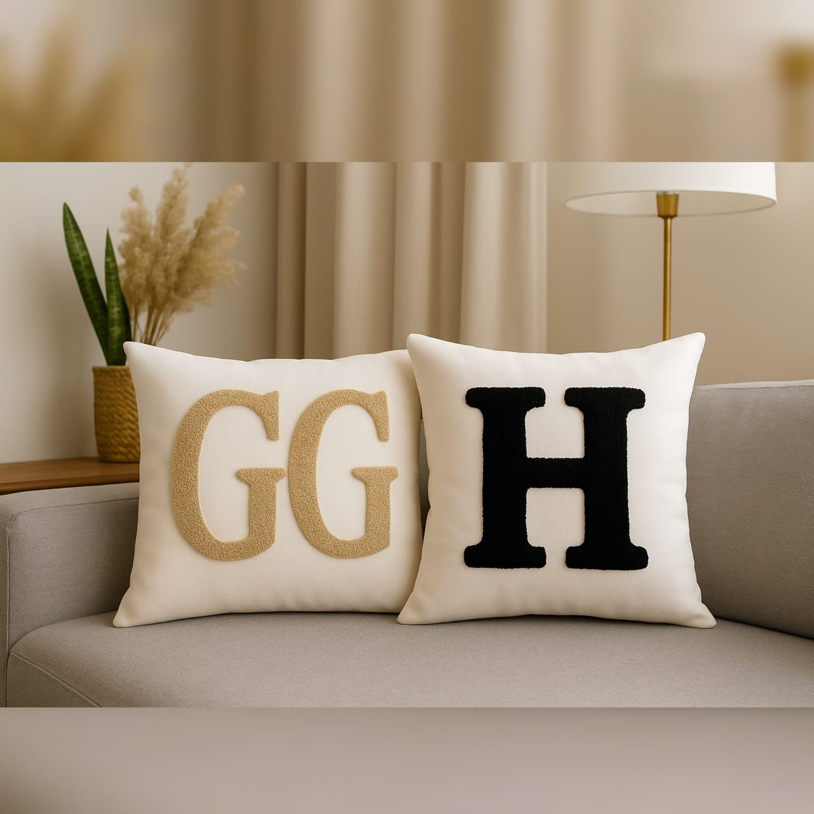 Cuscino In Lino 40x40 Cm – Lettera H Con Riccio – Design Originale Gift Base