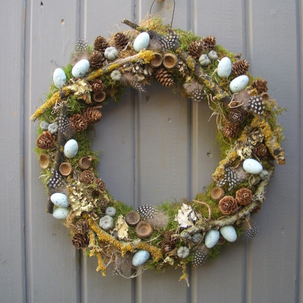 Spring Feather and Egg Wreath for wall or door, Spring Wreath, Wreath Decoration, Spring Wreath for Door