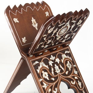 Luxury Handmade Wooden Quran Stand Inlaid with Mother of Pearl | Premium Wood and Premium Wood | Beautiful Islamic Art and Decor
