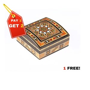 Houten sieradendoos / geschenkdoos voor speciale gelegenheid, handgemaakte mozaïekdoos ingelegd met parel met sleutel opgevuld met rood fluweel