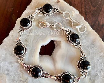 Pulsera de ónix negro: Joyería bohemia de plata hecha a mano
