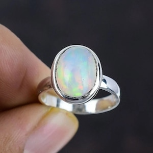 Ethiopian Opal Ring, Oval Opal Ring, 925 Sterling Silver Ring, Boho Ring, Handmade Ring, Vintage Ring, Opal Silver Ring, Statement Ring